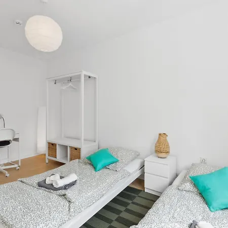 Modernes 3 Frisch Saniert Und Moebliert Apartment Essen